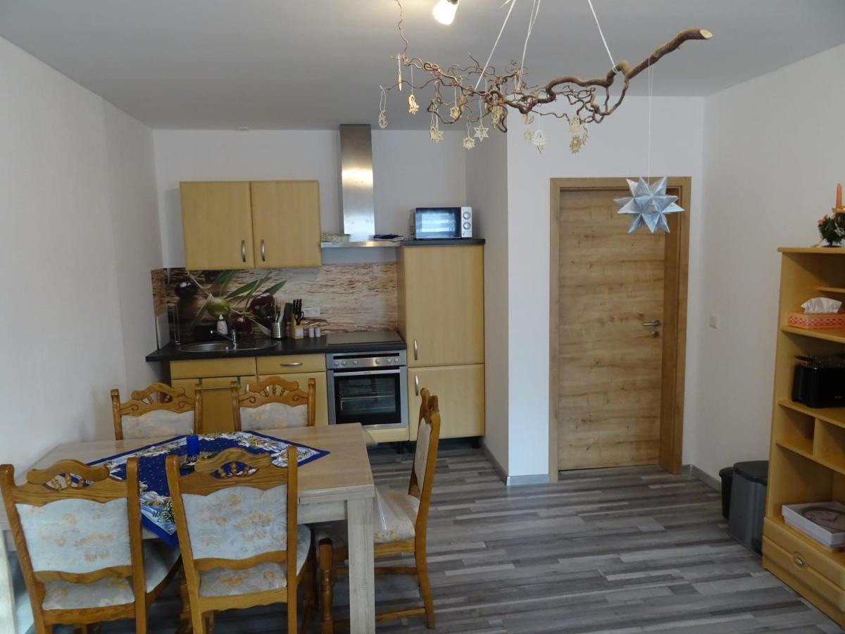 Ferienwohnung Fam. Schwind Rottendorf Esterno foto